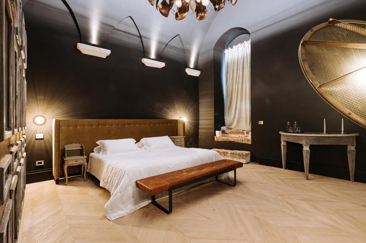 Superior King Suite