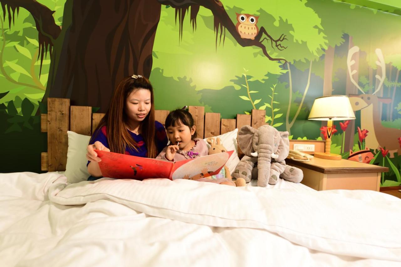 Deluxe Kid-friendly Room