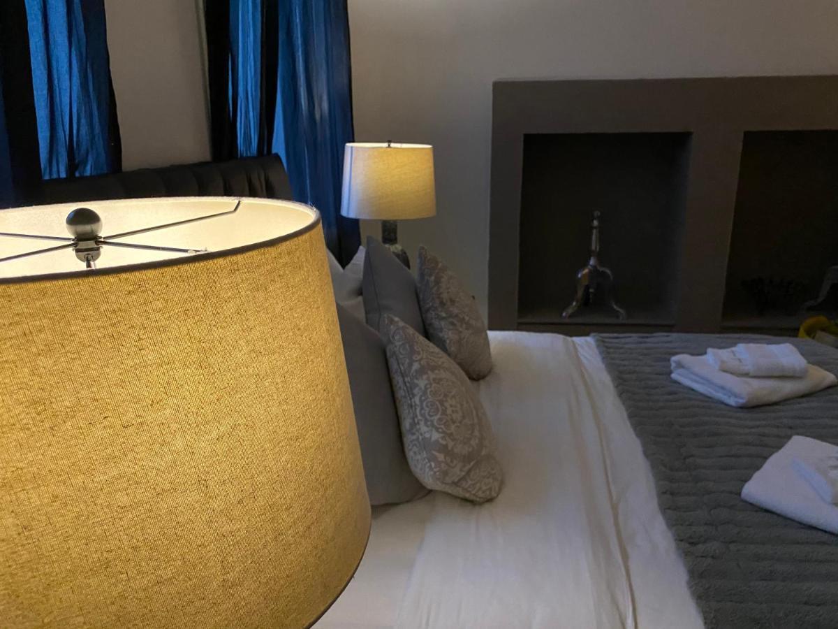 Studio Suite F1