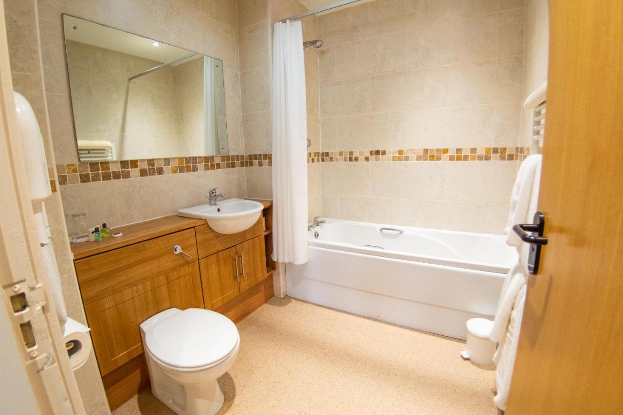 Superior Double Room,1361838449:JPEG