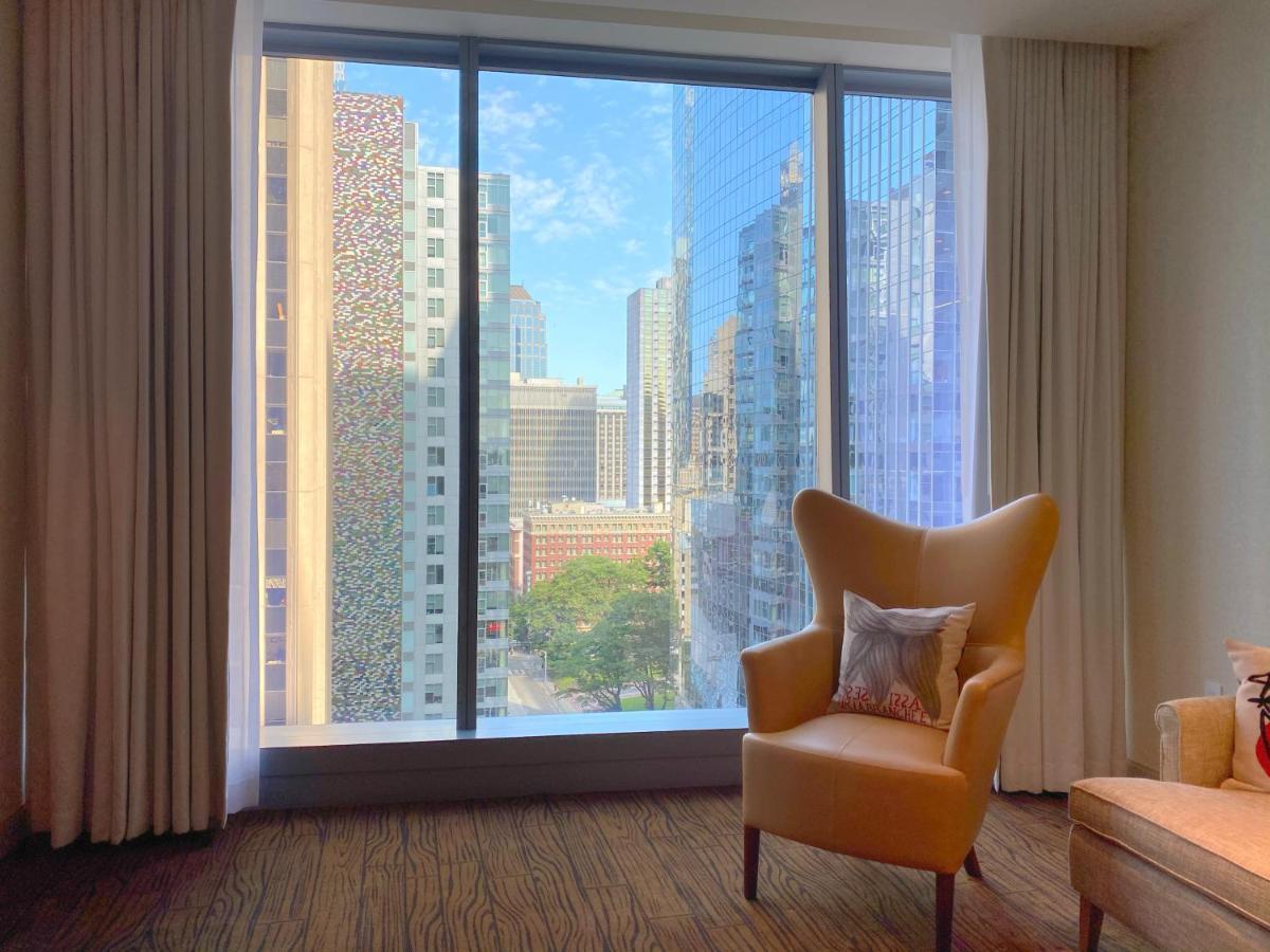 Premier King Room