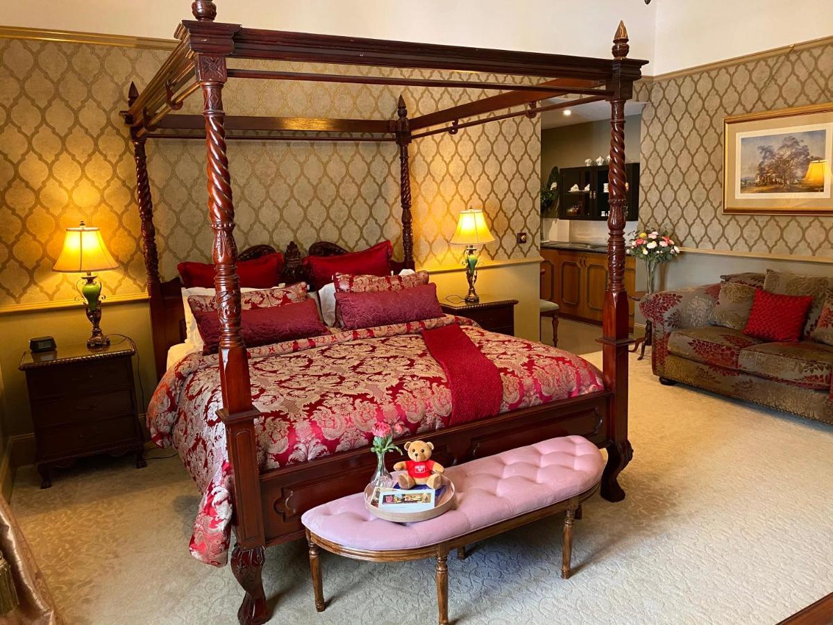 King Room River View