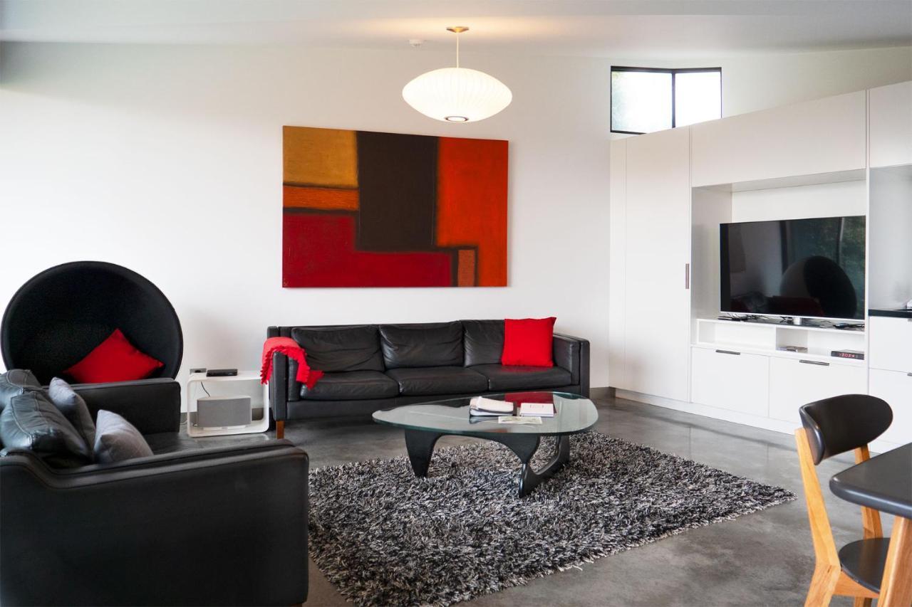 Tutor's Apartment