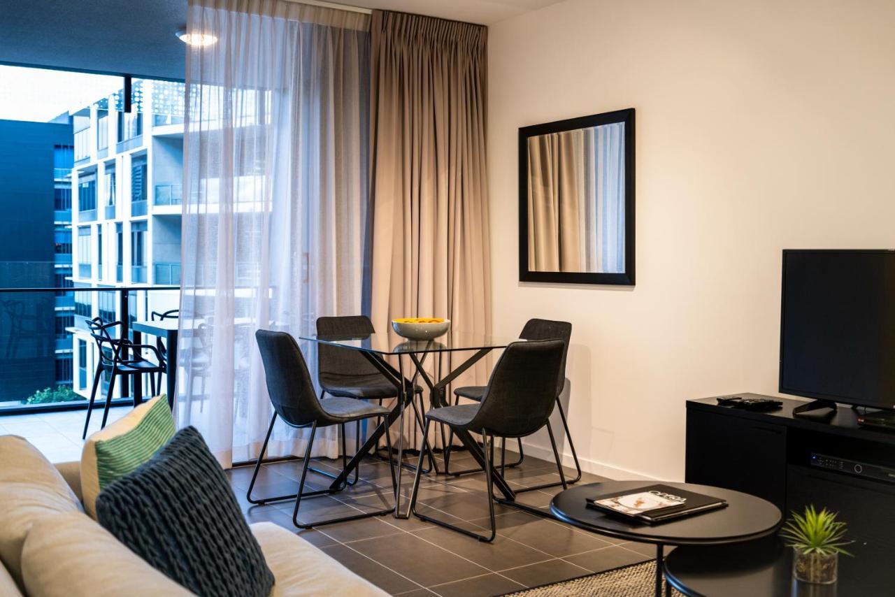 One-Bedroom Apartment City View