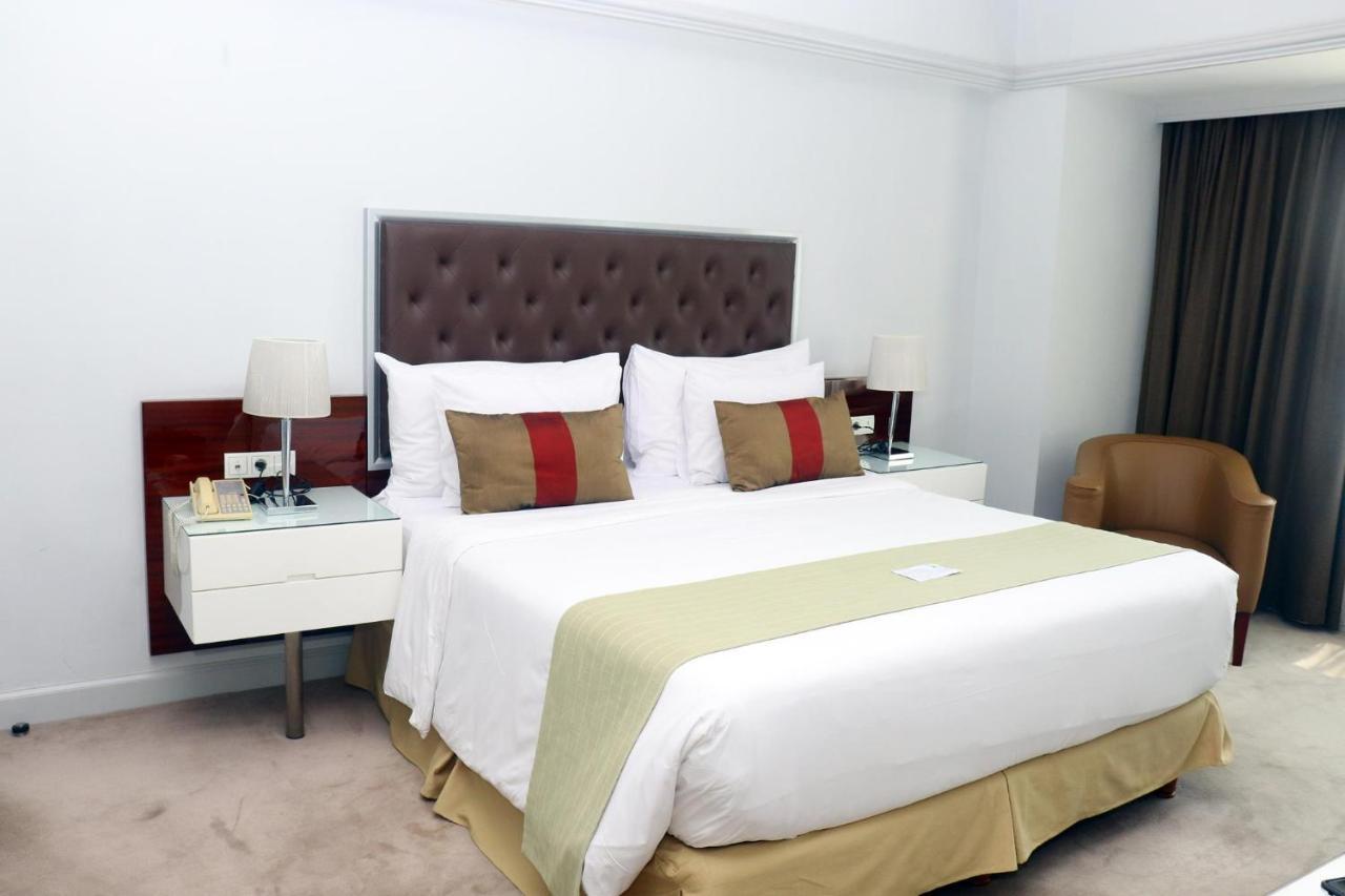 One-Bedroom Suite - Non-Smoking,1017783709:JPEG