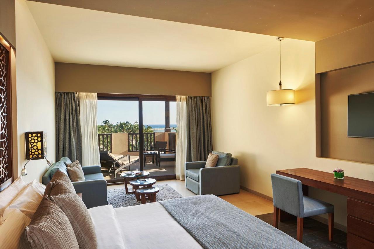Family Ocean View King Room With Aqua Park Entrance