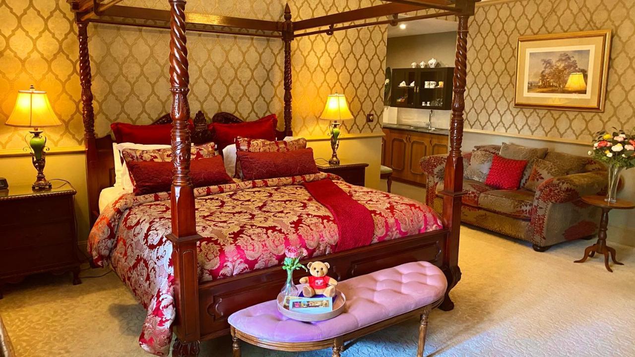 King Room River View
