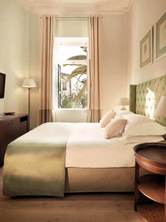 Deluxe Double Room with Garden View,519817473:JPEG