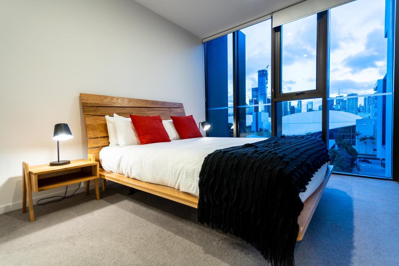 One-Bedroom Apartment City View
