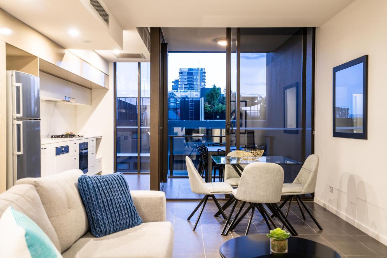 One-Bedroom Apartment Standard View