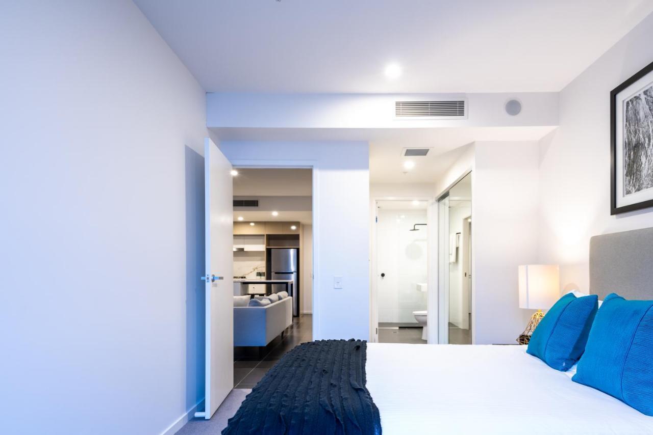 One-Bedroom Apartment City View