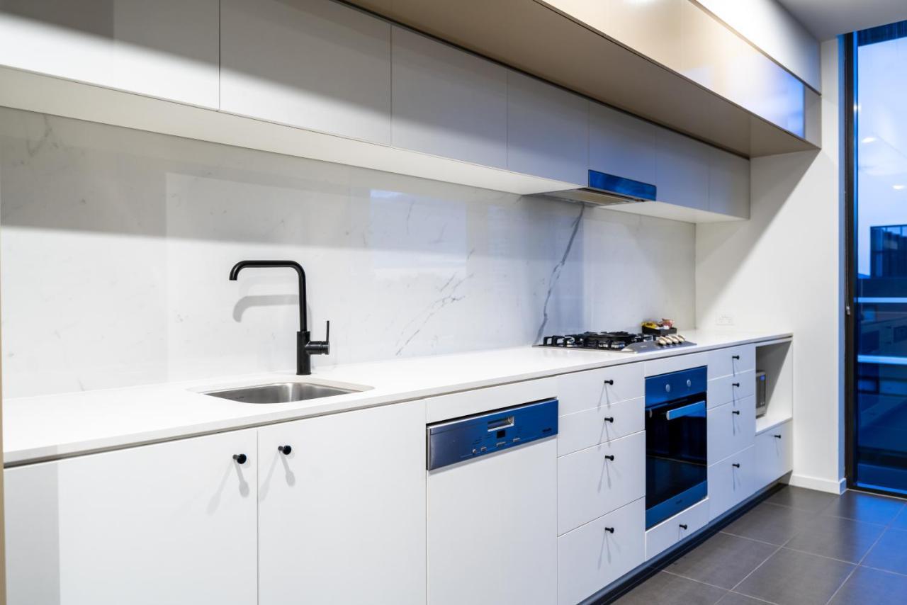 One-Bedroom Apartment Standard View