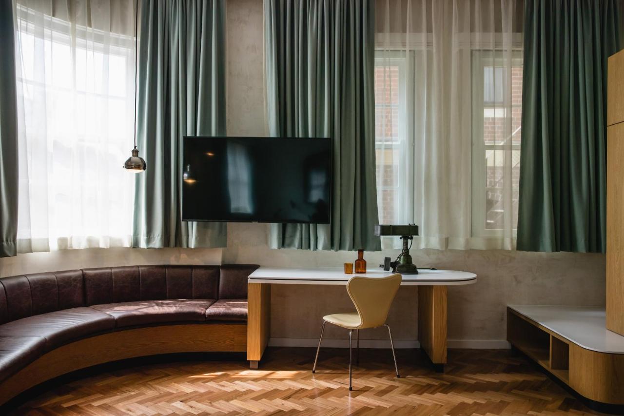 Clare Suite