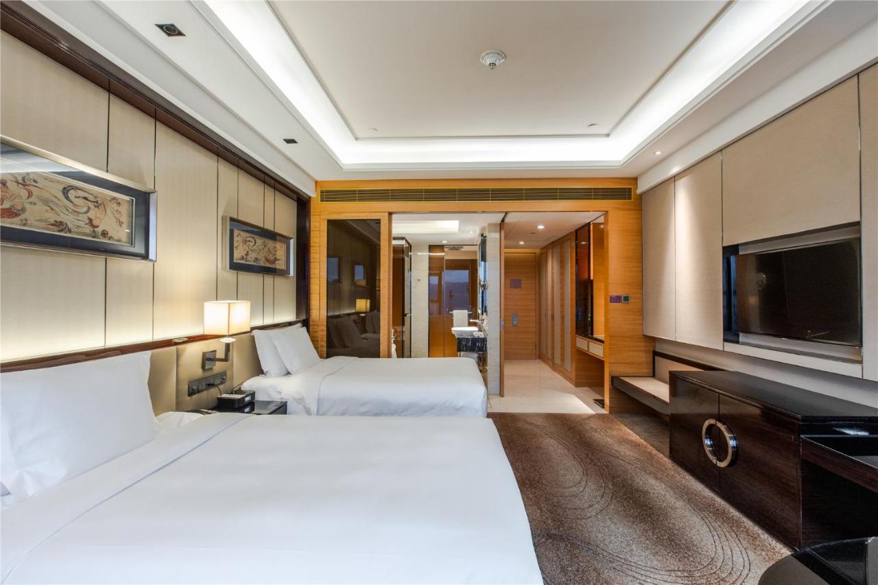 Standard Twin Room with River View