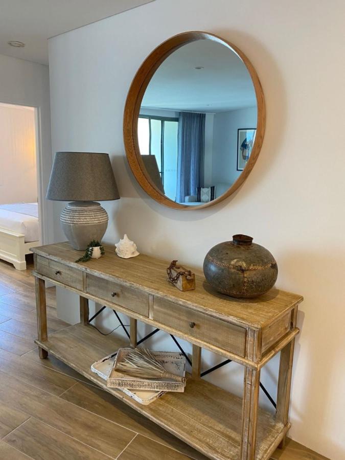 Superior Two-Bedroom Apartment Sea View Apt 16