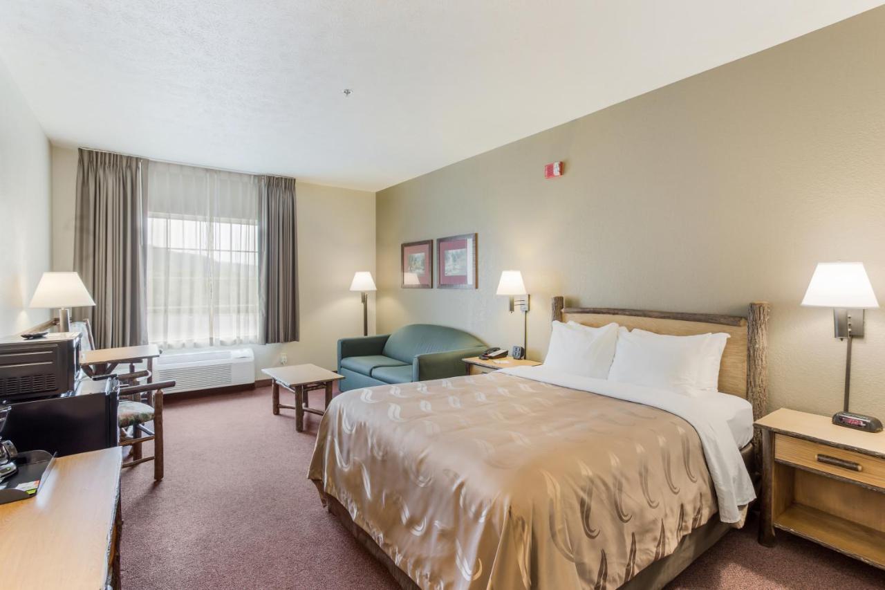 King Room - Accessible/Non-Smoking
