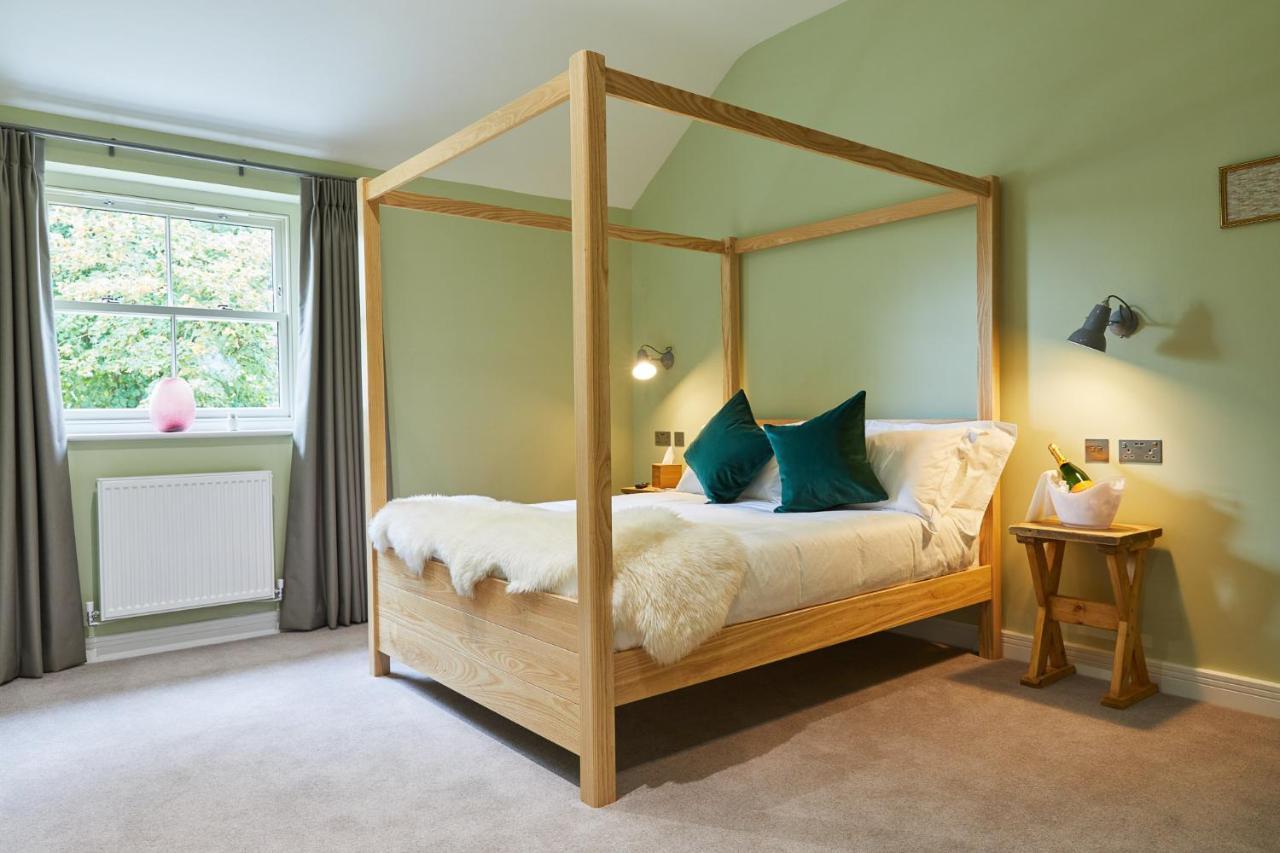 Deluxe Double Room,1033017995:JPEG