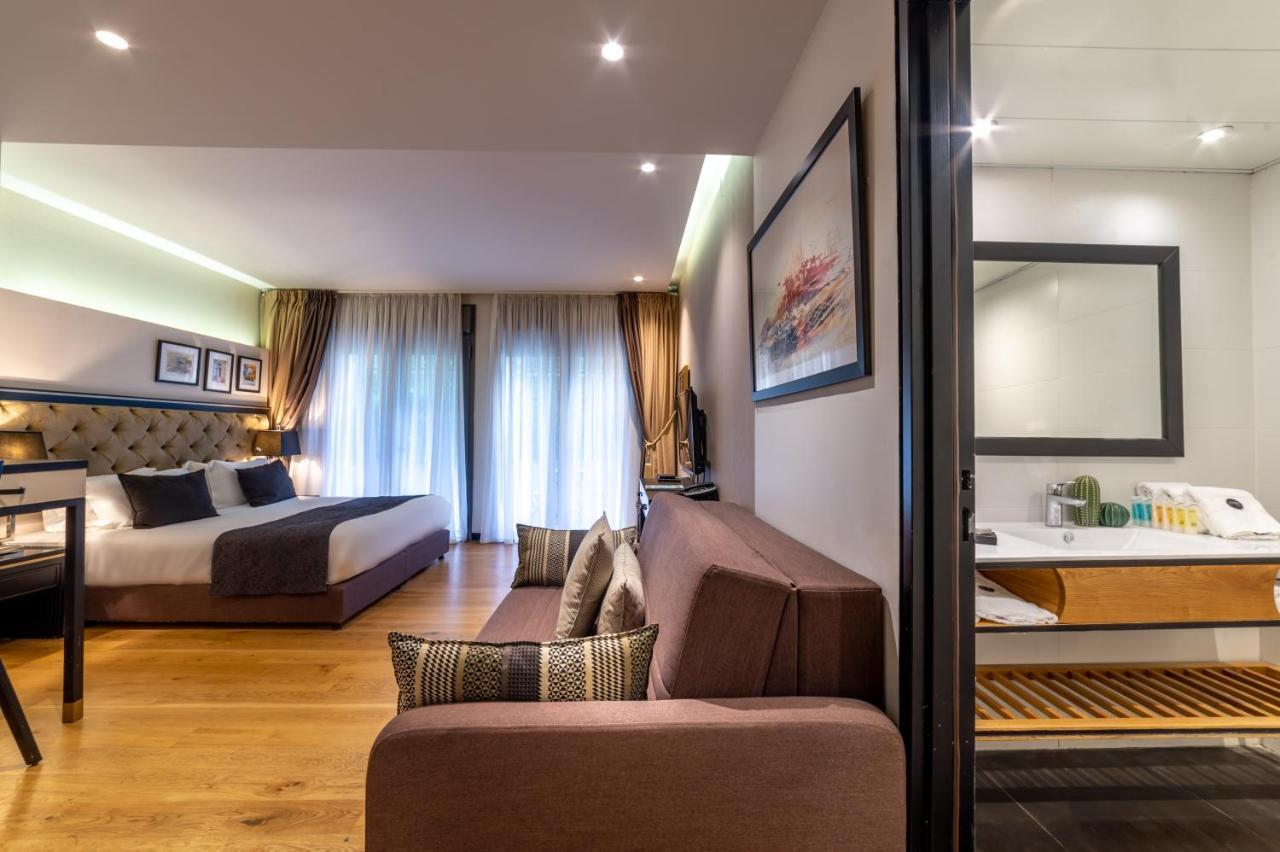 Premium Double or Twin Room,1037258038:JPEG