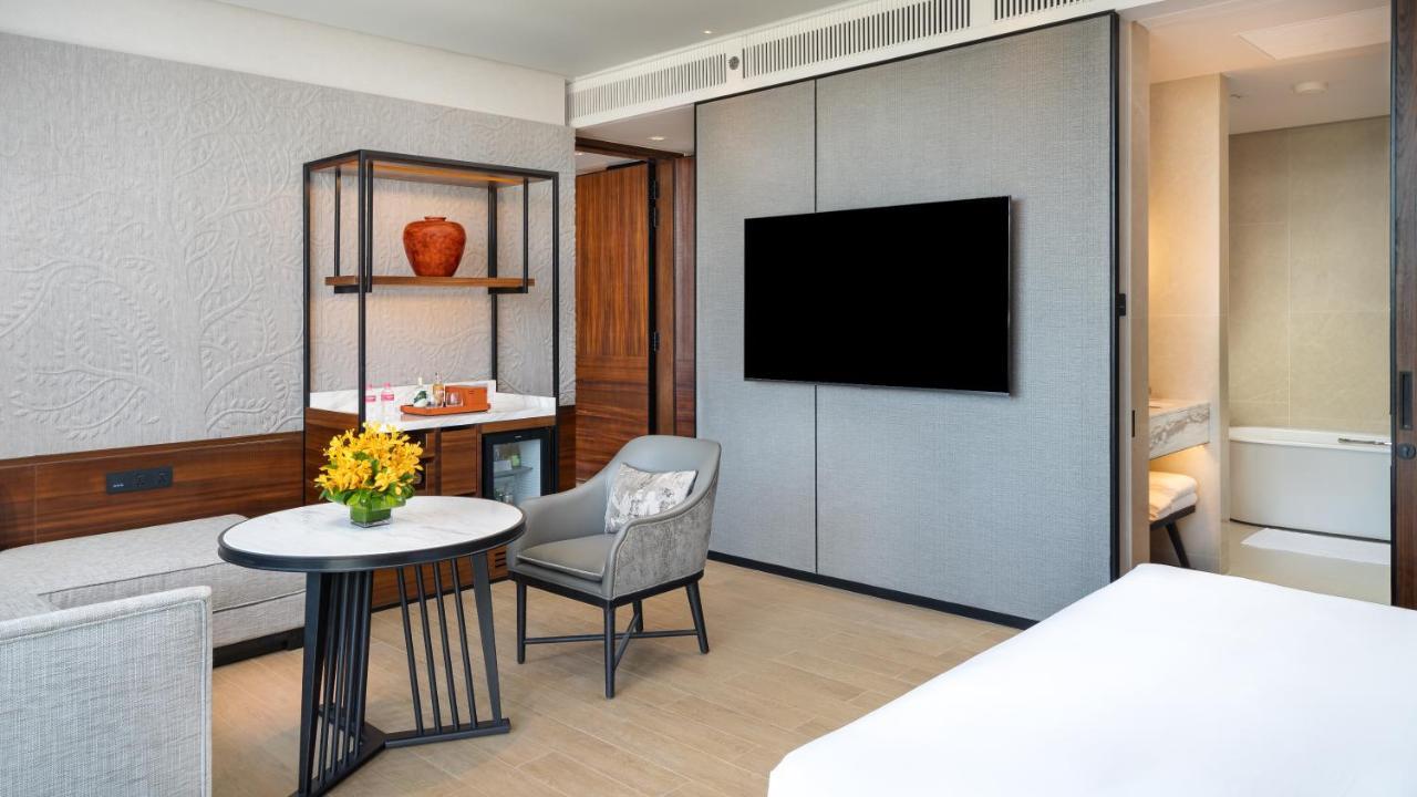 Deluxe King Room with Palace View,1287579163:JPEG