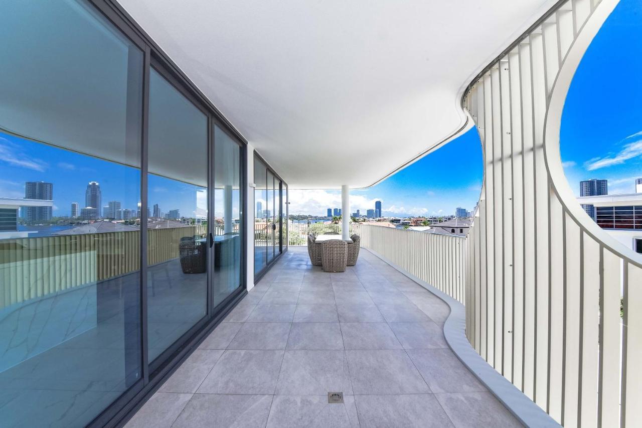 Luxury Penthouse Style Four-Bedroom Apartment