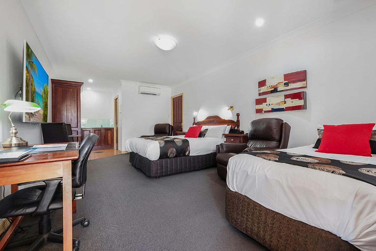 Twin Suite