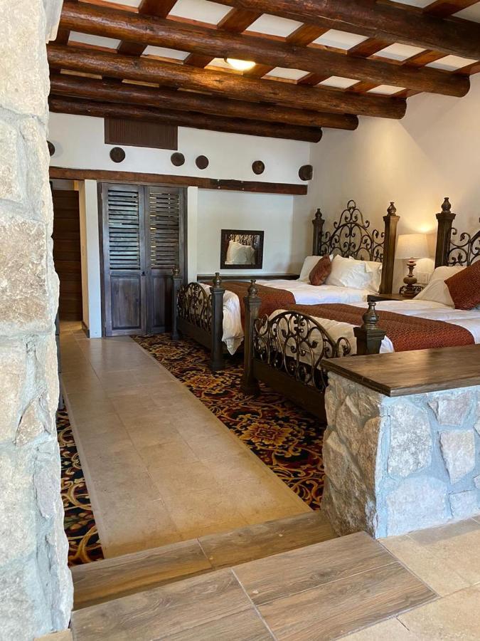 Economy Twin Room