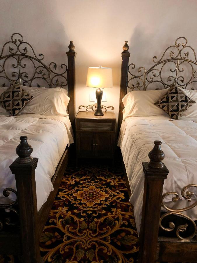 Economy Twin Room