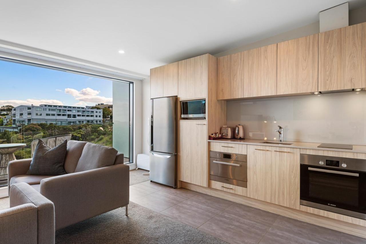 AIRCON One Bedroom Superior Apartment