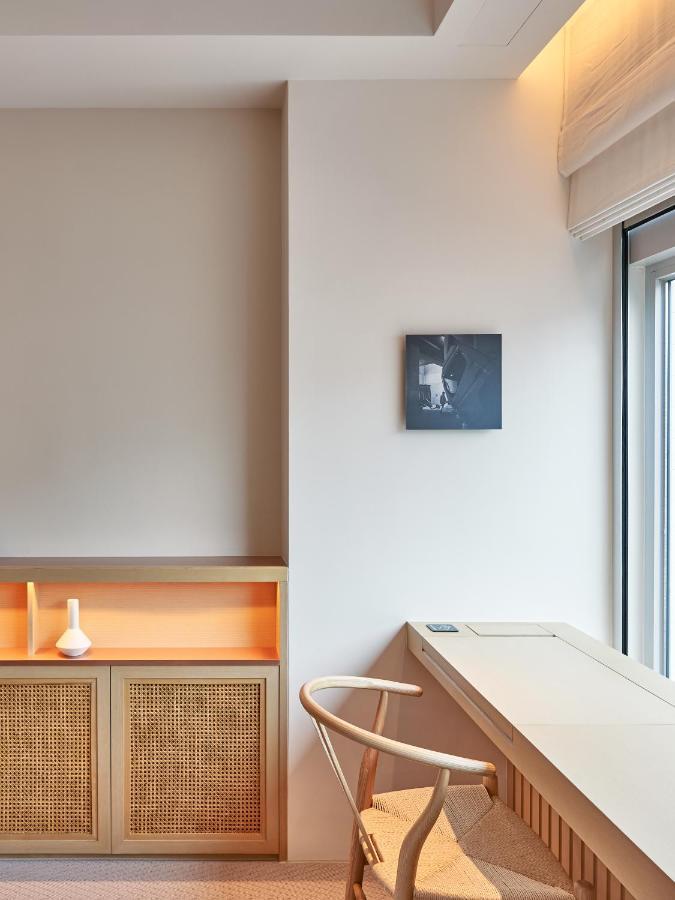 City Signature Twin Room