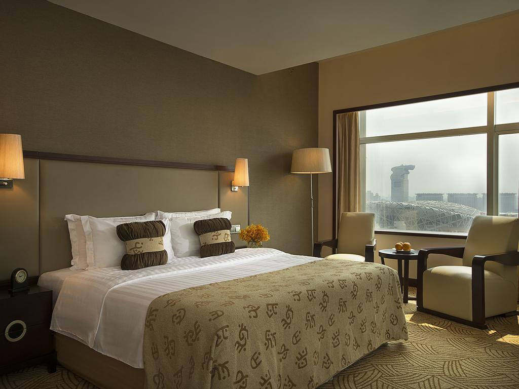 Suite with City View