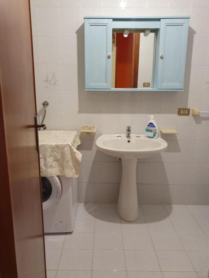 Nest Swim-Up Suite