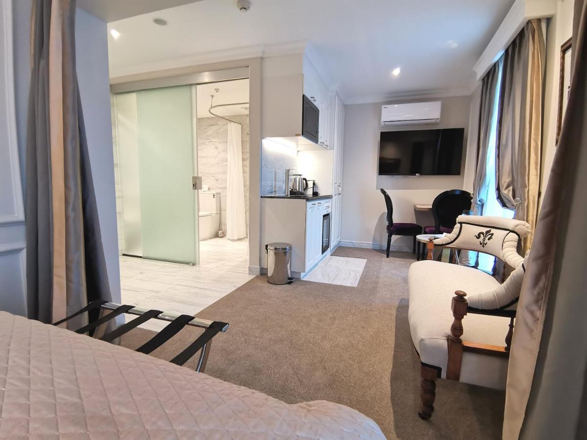Queen Room Disability Access