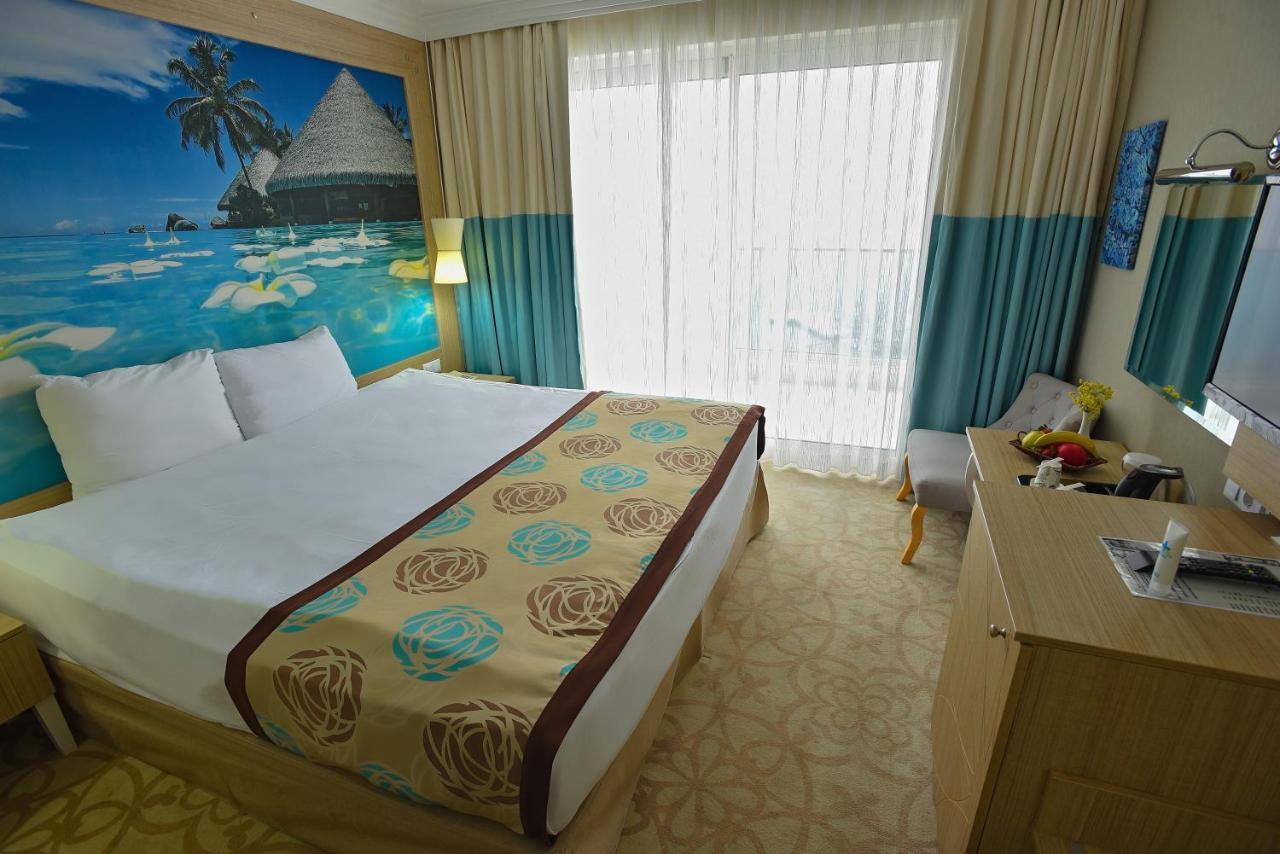 Standard Room Lake View & Balcony