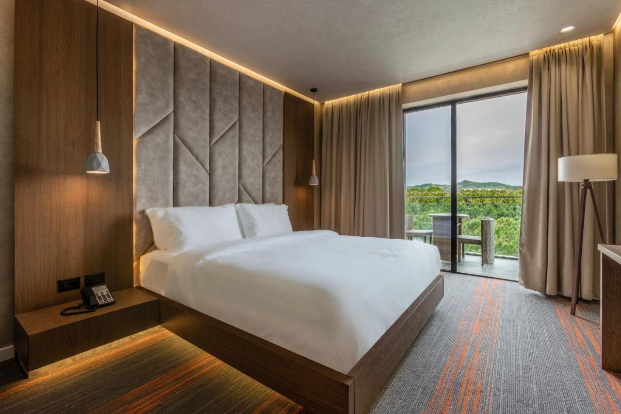 Doppelzimmer mit Gartenblick