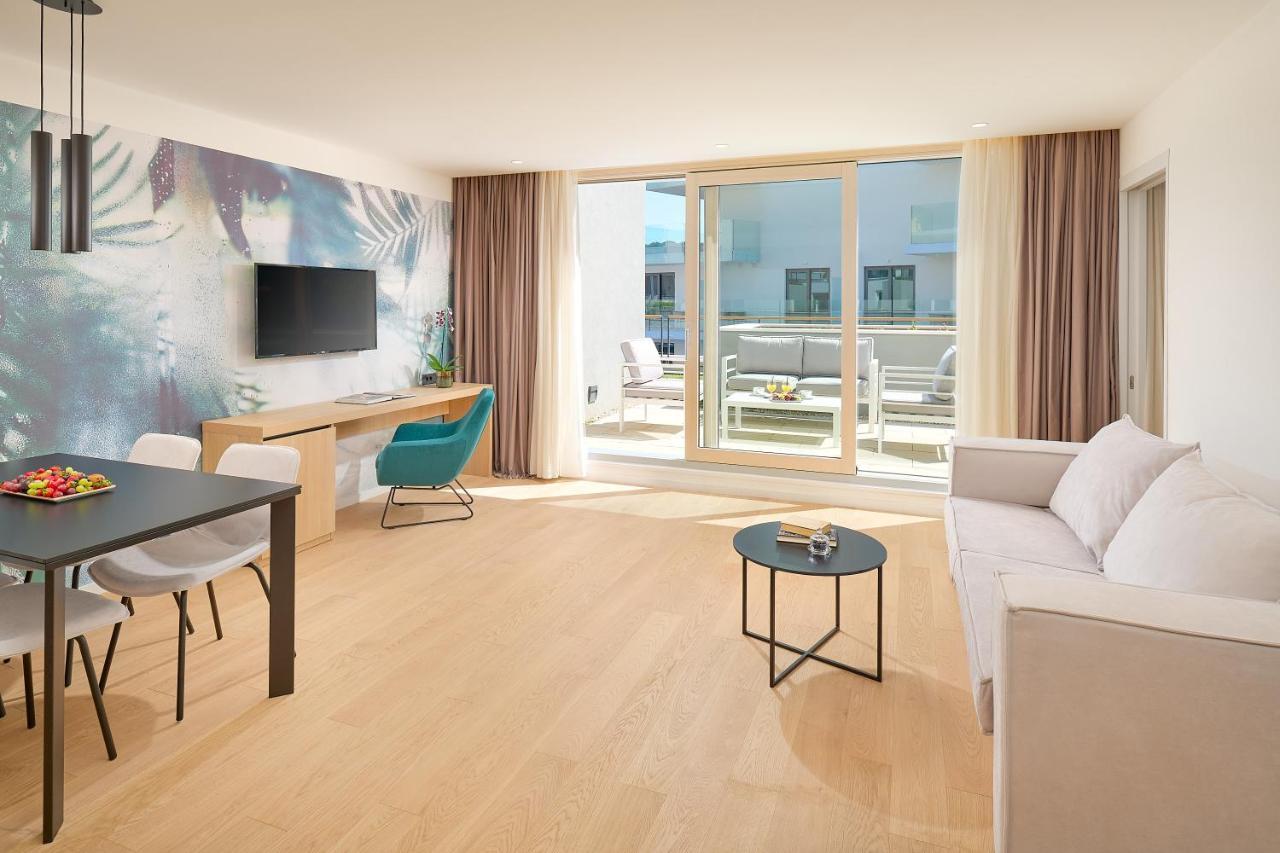 One-Bedroom Apartment Garden View Ground Floor