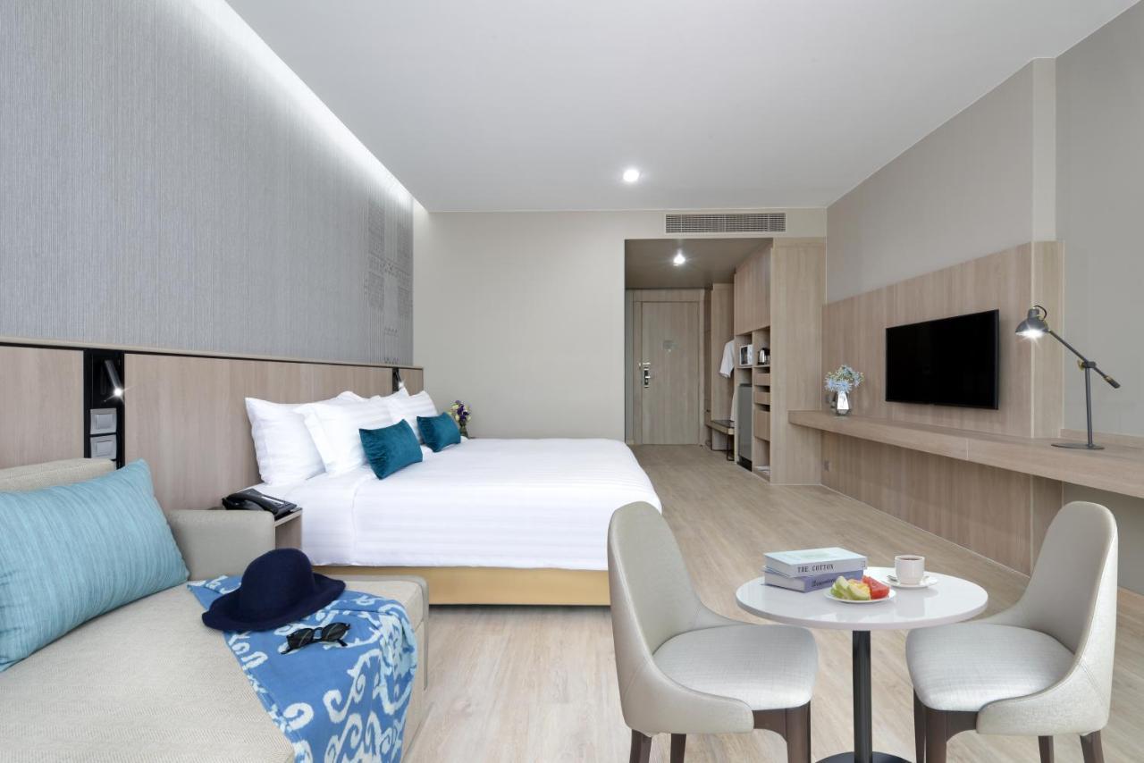 Grand Deluxe King Suite 2 Pax