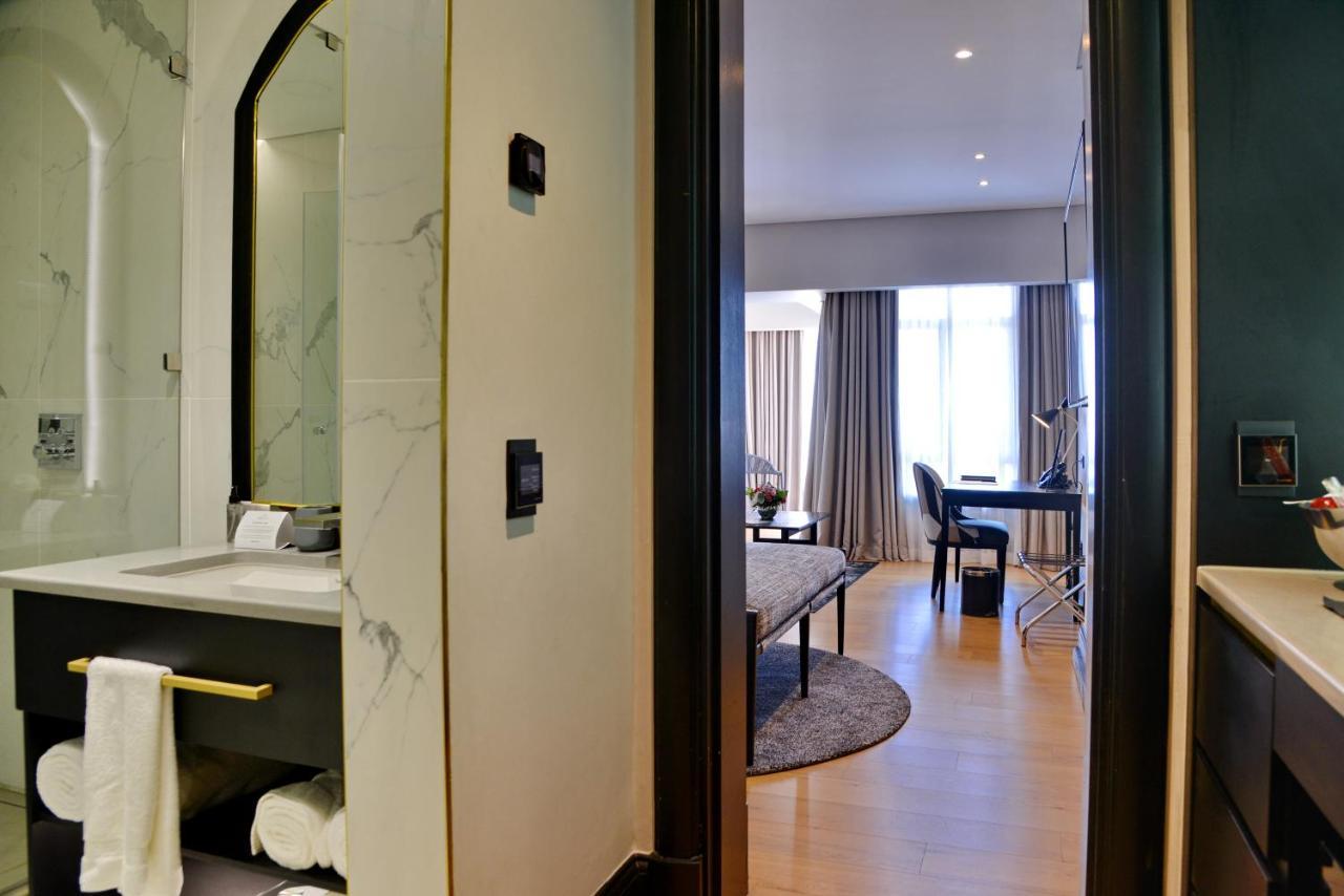 Suite City View