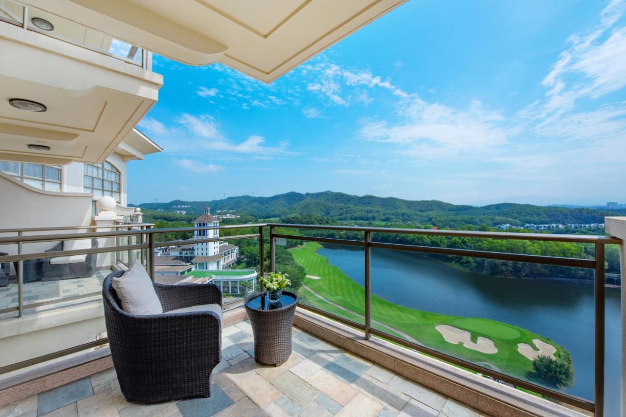 Grande Premiere King Room Lake View