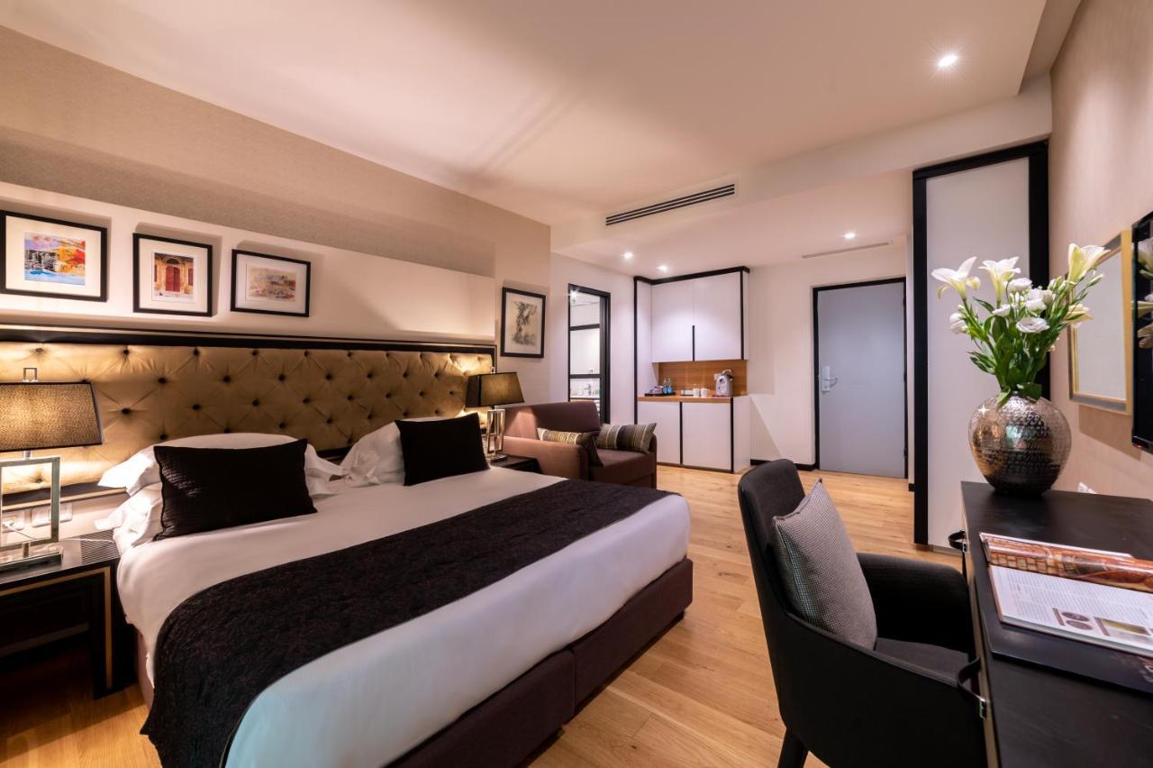 Deluxe Double or Twin Room Terrace