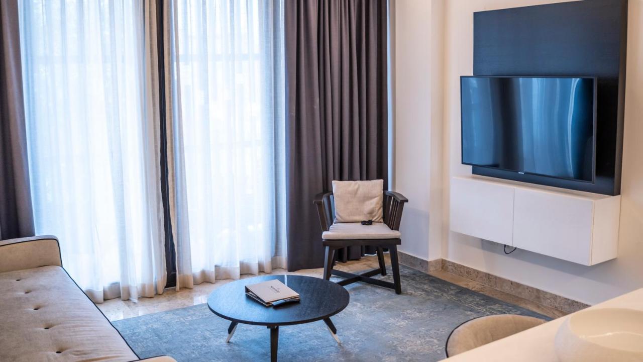 One Bedroom Suite