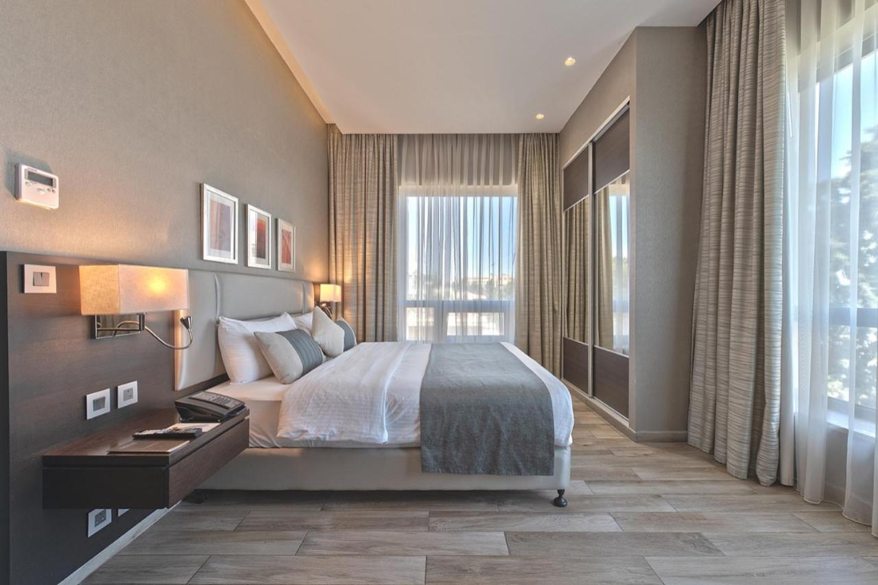 Two-Bedroom Superior Suite
