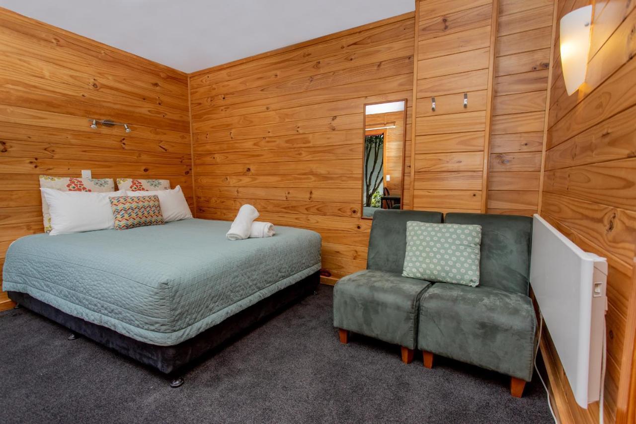 One-Bedroom Motel