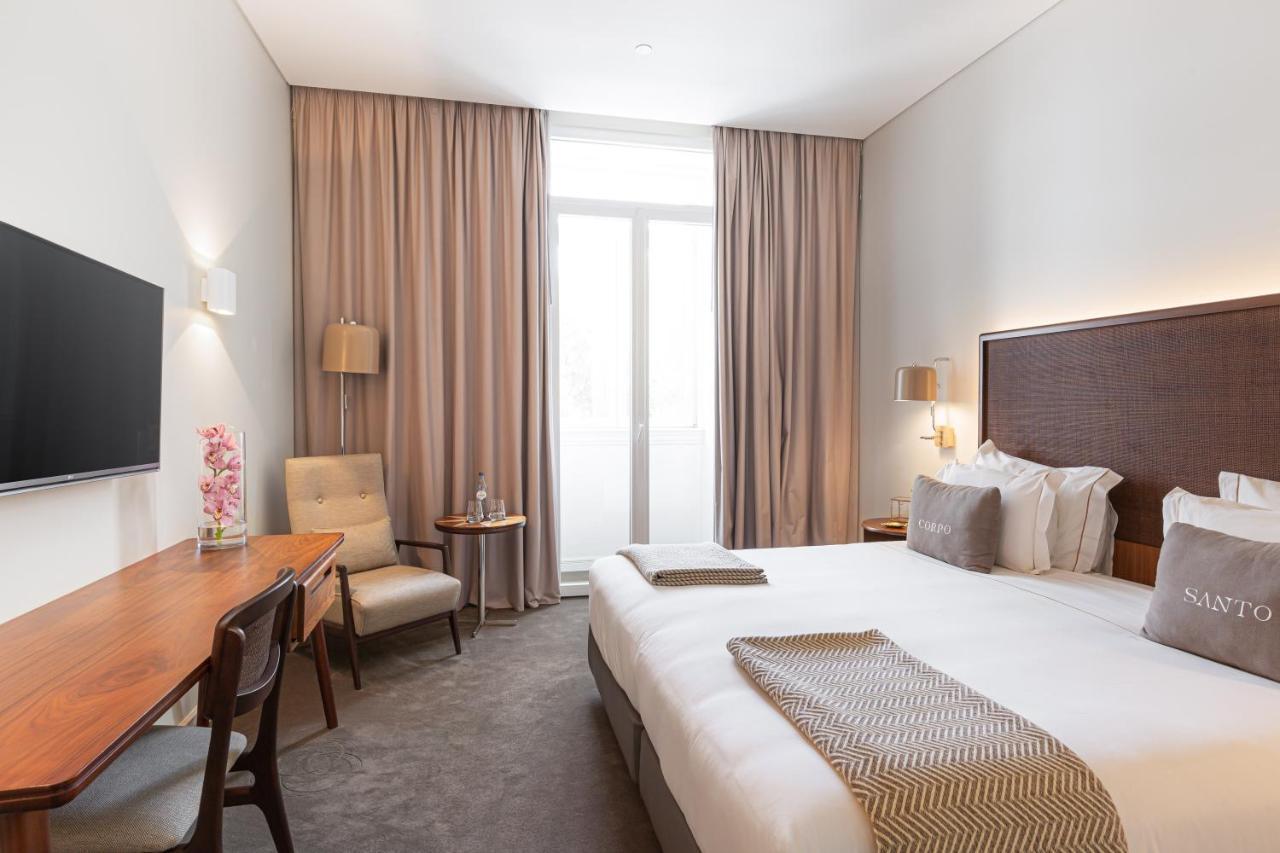 Superior Deluxe Double or Twin Room
