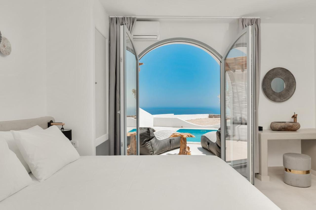 Villa Two Bedroom with Private Heated Pool, Interior Hot Tub & Sea View