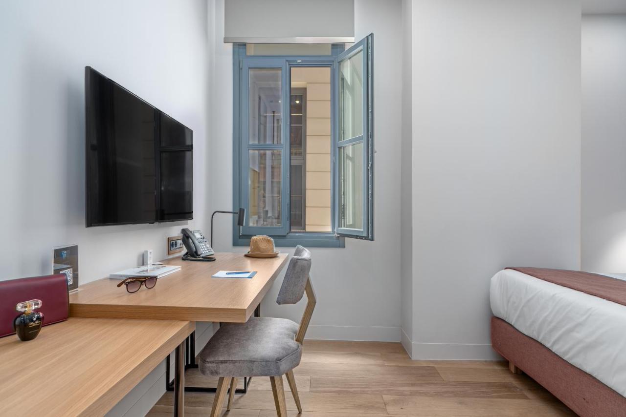 Echo Single Room
