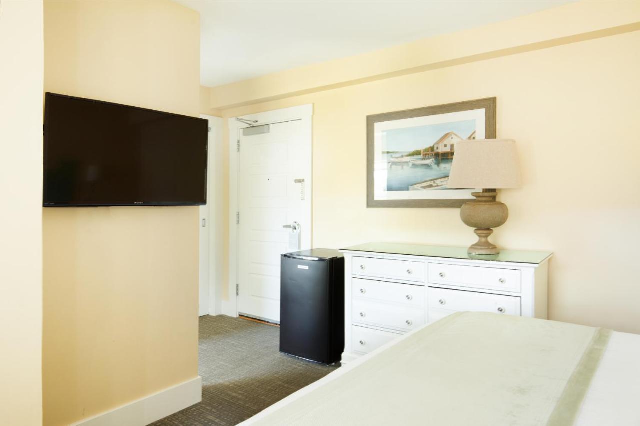 Traditional King Room