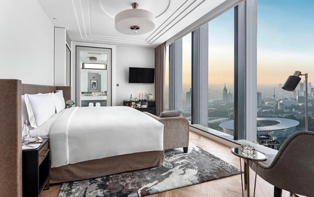 Executive King Room