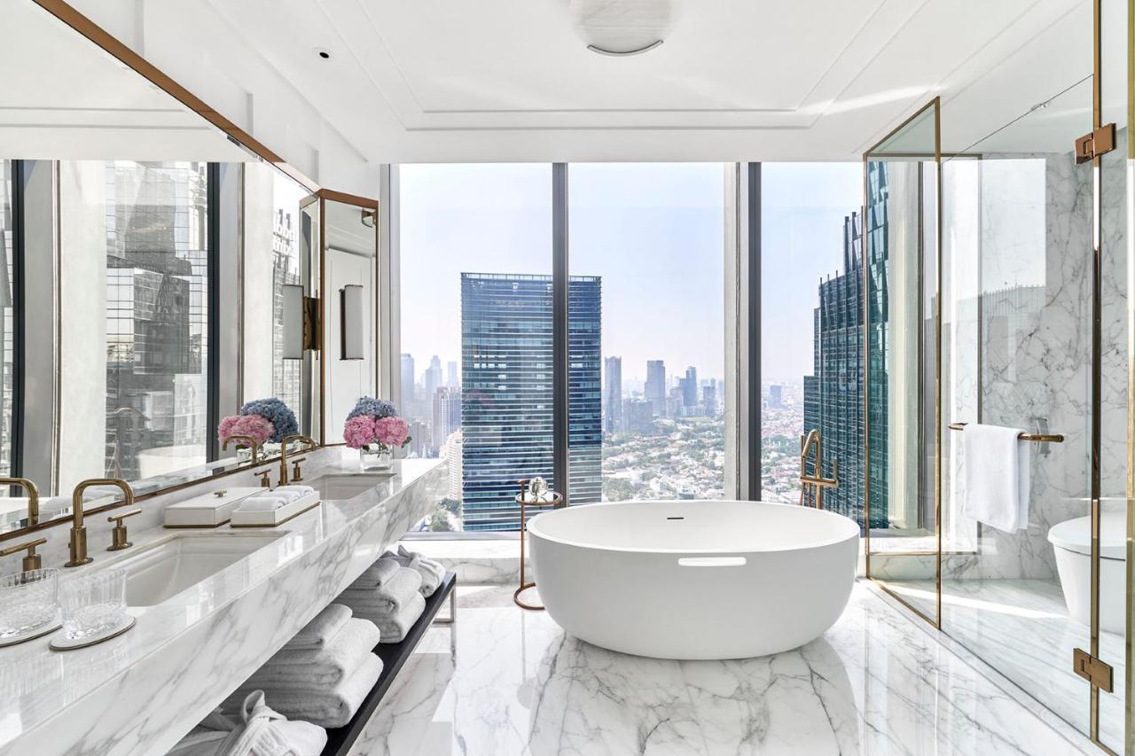 Executive King Room