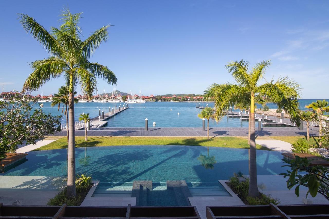 Club Room Ocean View