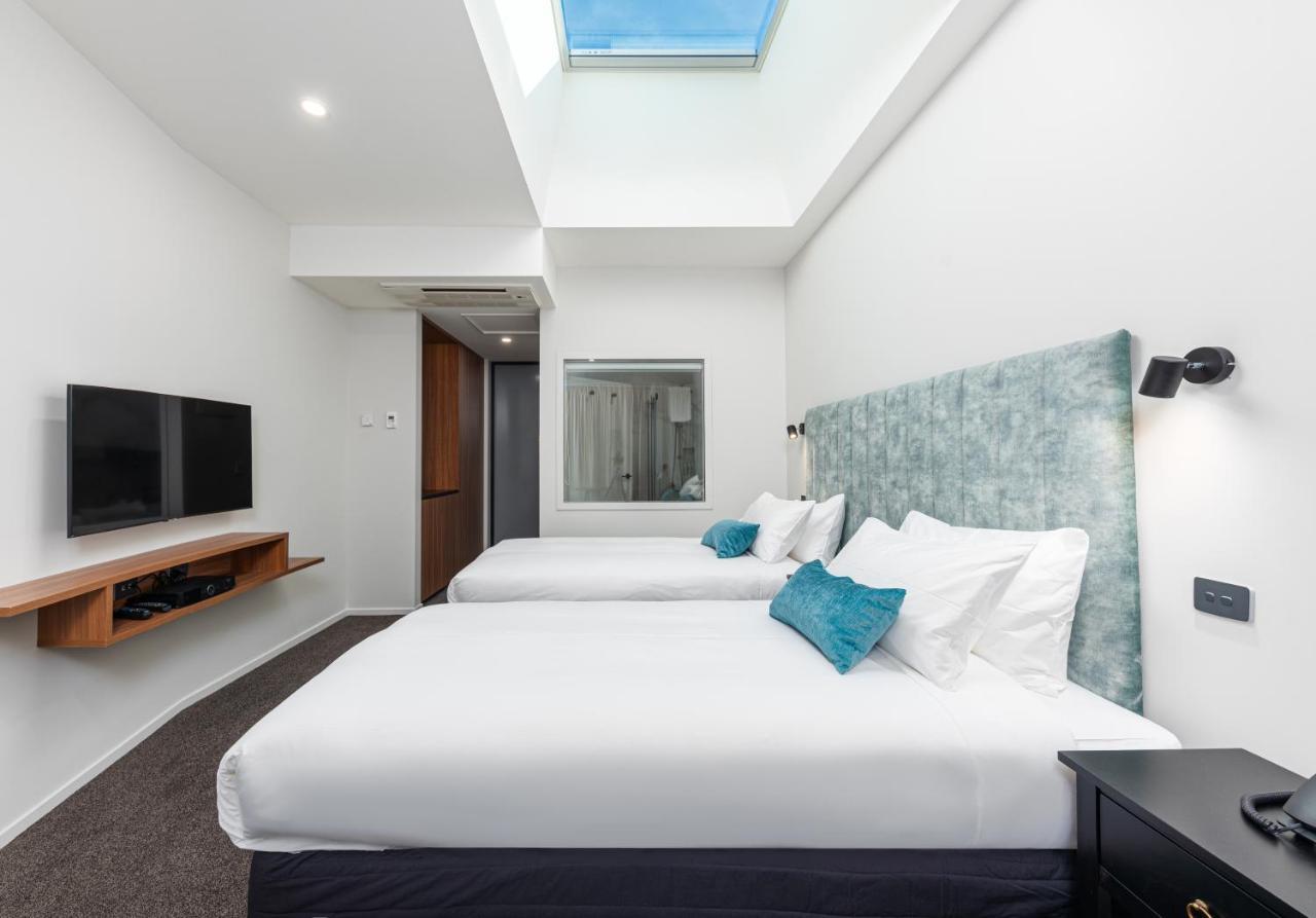 Deluxe Double or Twin Room Lake View